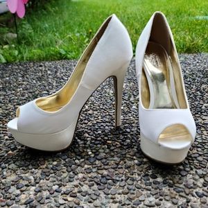 Wedding peep toe platforms